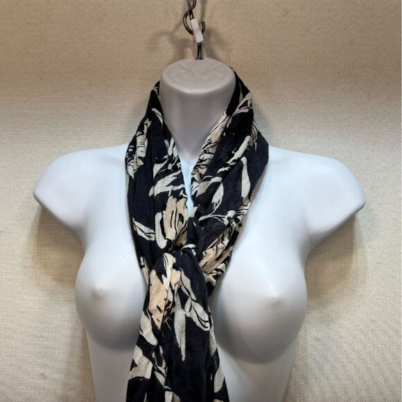 Banana Republic Womens Floral Crinkle  Lightweight Scarf Black & Beige Casual - Picture 5 of 6